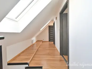 Pronájem rodinného domu, Ořechov, Polní, 150 m2