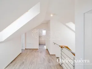 Pronájem rodinného domu, Statenice, Račanská, 130 m2