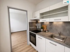 Pronájem bytu 2+kk, Trutnov - Střední Předměstí, Lnářská, 46 m2