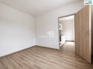 Pronájem bytu 2+kk, Trutnov - Střední Předměstí, Lnářská, 46 m2