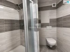 Pronájem bytu 2+kk, Trutnov - Střední Předměstí, Lnářská, 46 m2