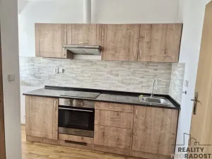 Pronájem bytu 1+1, Slatinice, 30 m2
