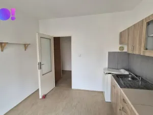 Pronájem bytu 1+1, Ostrava, Nádražní, 38 m2