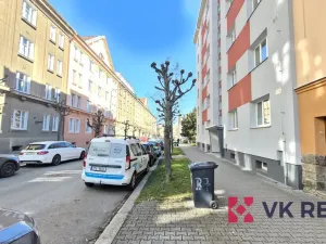 Pronájem bytu 1+kk, Plzeň - Jižní Předměstí, Raisova, 27 m2