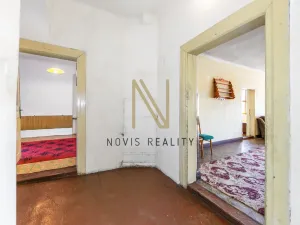Prodej rodinného domu, Černošín, nám. 1. máje, 144 m2