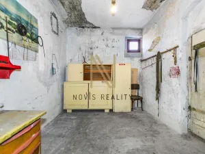 Prodej rodinného domu, Černošín, nám. 1. máje, 144 m2