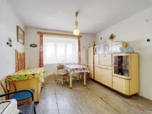 Prodej rodinného domu, Hoštice, 150 m2