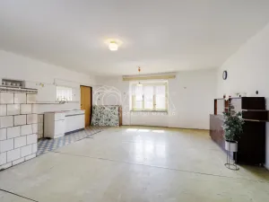 Prodej rodinného domu, Hoštice, 150 m2