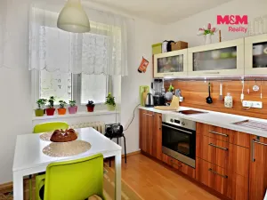 Pronájem bytu 1+1, Pardubice - Bílé Předměstí, Na Okrouhlíku, 29 m2