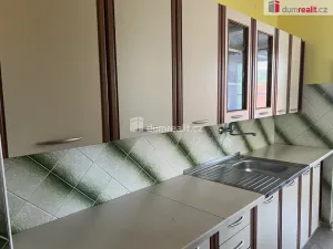 Prodej rodinného domu, Valašské Meziříčí - Bynina, 220 m2