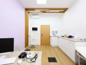 Pronájem ordinace, Praha - Holešovice, Jankovcova, 99 m2