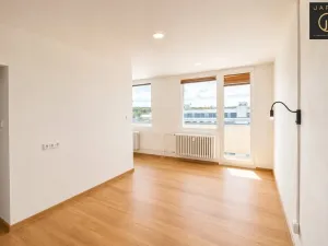 Pronájem bytu 2+kk, Kladno, Americká, 40 m2