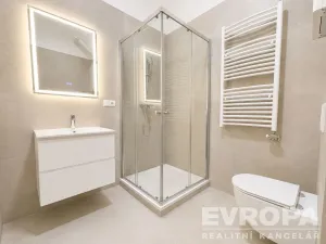 Pronájem bytu 2+kk, Břeclav, Národních hrdinů, 56 m2