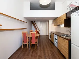 Prodej bytu 1+1, Praha - Smíchov, U Paliárky, 43 m2