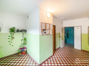 Prodej bytu 3+kk, Plzeň - Doubravka, Staniční, 58 m2