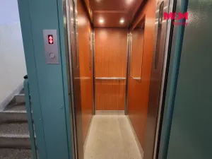 Prodej bytu 2+1, Ústí nad Labem - Neštěmice, Seifertova, 64 m2