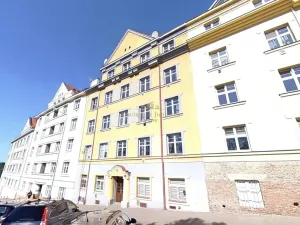Prodej bytu 2+kk, Praha - Střešovice, Na Malovance, 42 m2