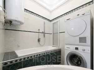 Prodej bytu 3+1, Praha - Vinohrady, Na Folimance, 80 m2