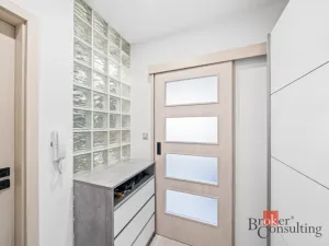 Pronájem bytu 1+kk, Plzeň - Bolevec, Kralovická, 32 m2