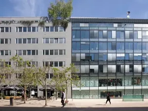 Pronájem kanceláře, Praha - Smíchov, Plzeňská, 1180 m2