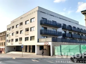 Pronájem bytu 1+kk, Praha, Spojovací, 49 m2