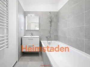 Pronájem bytu 2+1, Ostrava - Poruba, Čkalovova, 64 m2