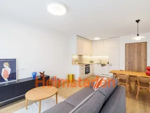 Pronájem bytu 2+kk, Praha - Holešovice, Vrbenského, 61 m2