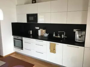 Pronájem bytu 1+kk, Praha - Jinonice, Kloudova, 57 m2