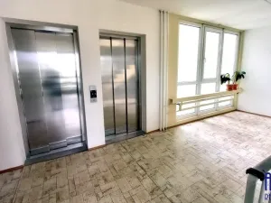 Prodej bytu 2+kk, Praha - Hloubětín, Kukelská, 46 m2