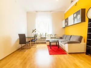 Pronájem bytu 2+kk, Praha - Michle, Počátecká, 53 m2