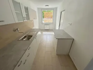 Pronájem bytu 3+1, Praha - Stodůlky, Kettnerova, 90 m2