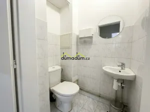 Prodej kanceláře, Praha, Pernerova, 88 m2