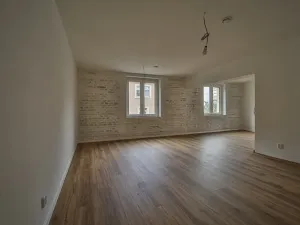 Prodej bytu 2+kk, Praha - Strašnice, Průběžná, 67 m2