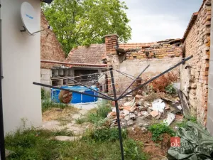 Prodej rodinného domu, Hrušovany u Brna, Vodní, 1000 m2