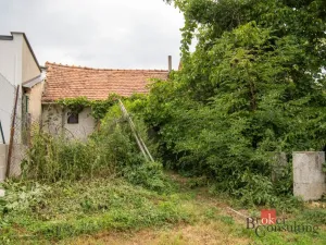 Prodej rodinného domu, Hrušovany u Brna, Vodní, 1000 m2