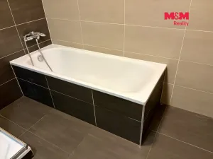 Pronájem bytu 3+kk, Pardubice - Zelené Předměstí, Boženy Vikové-Kunětické, 77 m2
