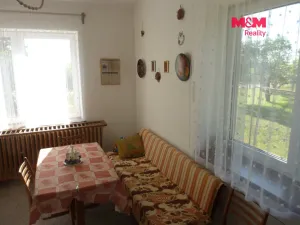 Prodej chalupy, Vestec, 350 m2