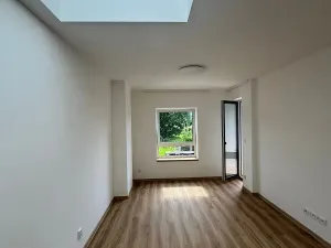 Pronájem bytu 2+kk, Liberec, Prosečská, 49 m2