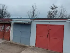 Pronájem garáže, České Budějovice - České Budějovice 3, J. Plachty, 18 m2