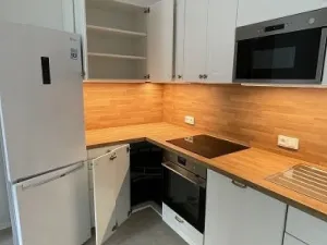 Pronájem bytu 3+kk, Praha, Bubenečská, 80 m2