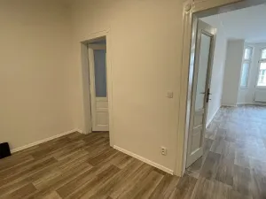 Pronájem bytu 3+kk, Praha, Bubenečská, 80 m2