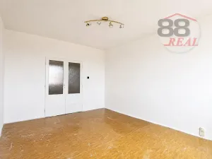 Prodej bytu 3+1, Klášterec nad Ohří, Školní, 64 m2