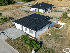 Prodej rodinného domu, Dalovice, 108 m2