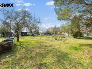 Prodej zahrady, Pardubice, 506 m2
