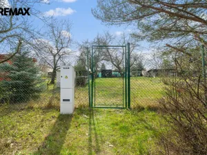 Prodej zahrady, Pardubice, 506 m2
