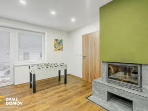 Prodej rodinného domu, Suchov, 308 m2