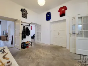 Prodej bytu 3+kk, Praha, Heřmanova, 84 m2