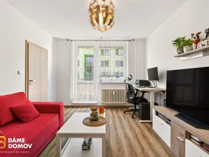 Prodej bytu 2+1, Hrušovany u Brna, Sídliště, 58 m2