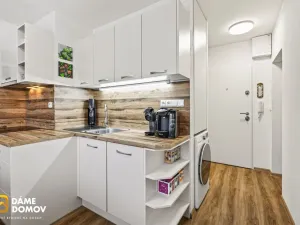 Prodej bytu 2+1, Hrušovany u Brna, Sídliště, 58 m2