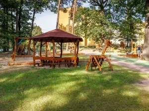 Pronájem bytu 2+kk, Milovice - Mladá, Višňová, 39 m2